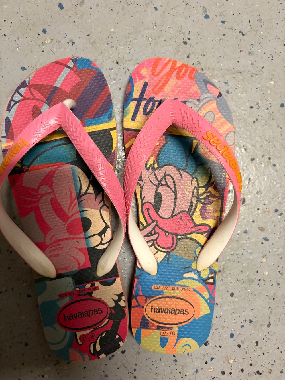 Havaianas Pink Daisy Duck Flip Flops